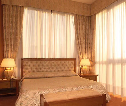 Borgo Palace ホテル 4*